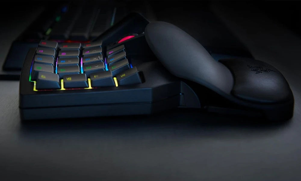 Razer Tartarus V2 – Gaming Keypad