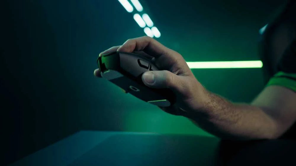 Razer DeathAdder V4 Pro – Gamingmus